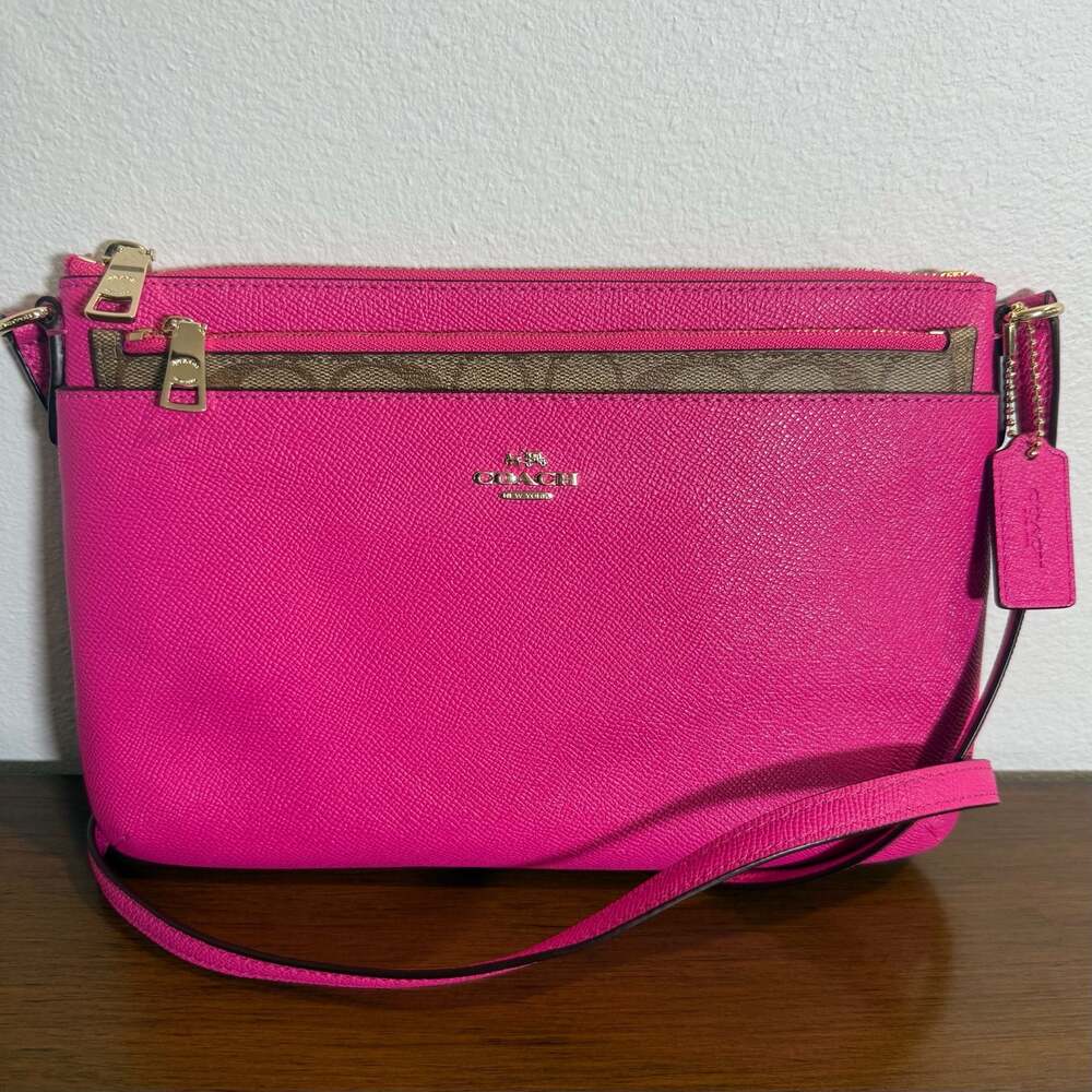 Coach Crossgrain Leather East West Pop-Up Pouch Crossbody Bag in Fuchsia